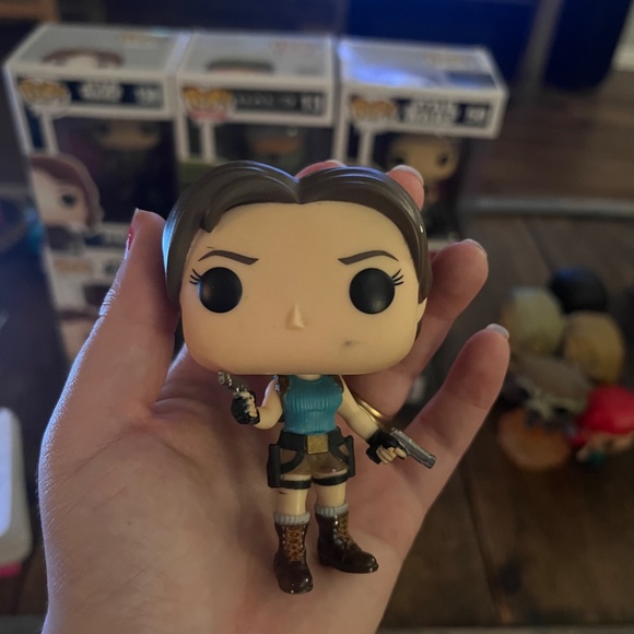 Funko Pop #168 Lara Croft - Picture 4 of 7